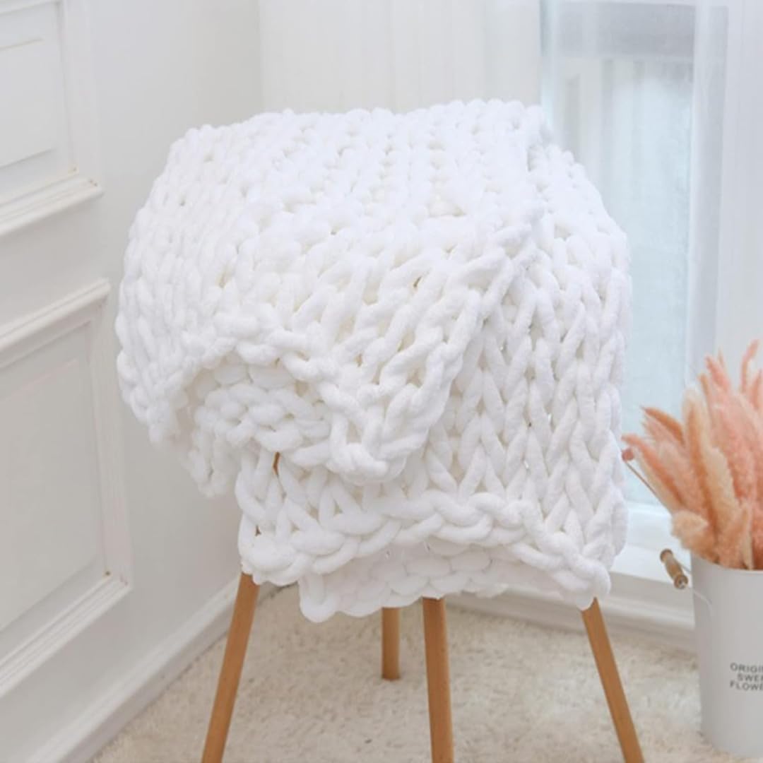 White Chunky Chenille Knit Throw Blanket