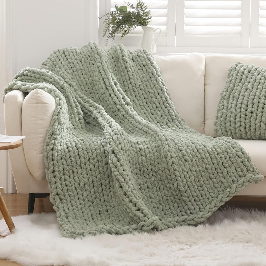 Sage‑Green Chunky Knit Throw Blanket