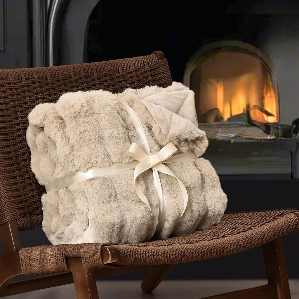Oak Bubble Reversible Faux Fur Throw Blanket
