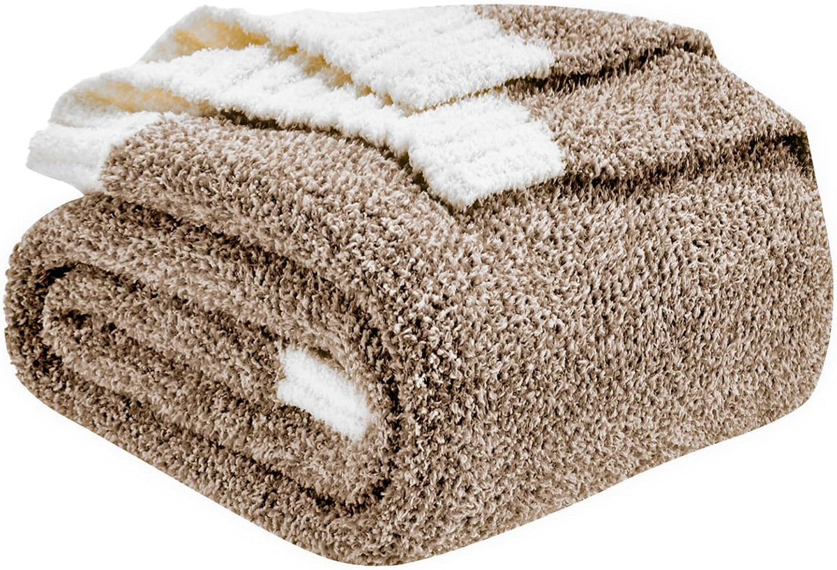 Brown‑White Reversible Knitted Throw Blanket